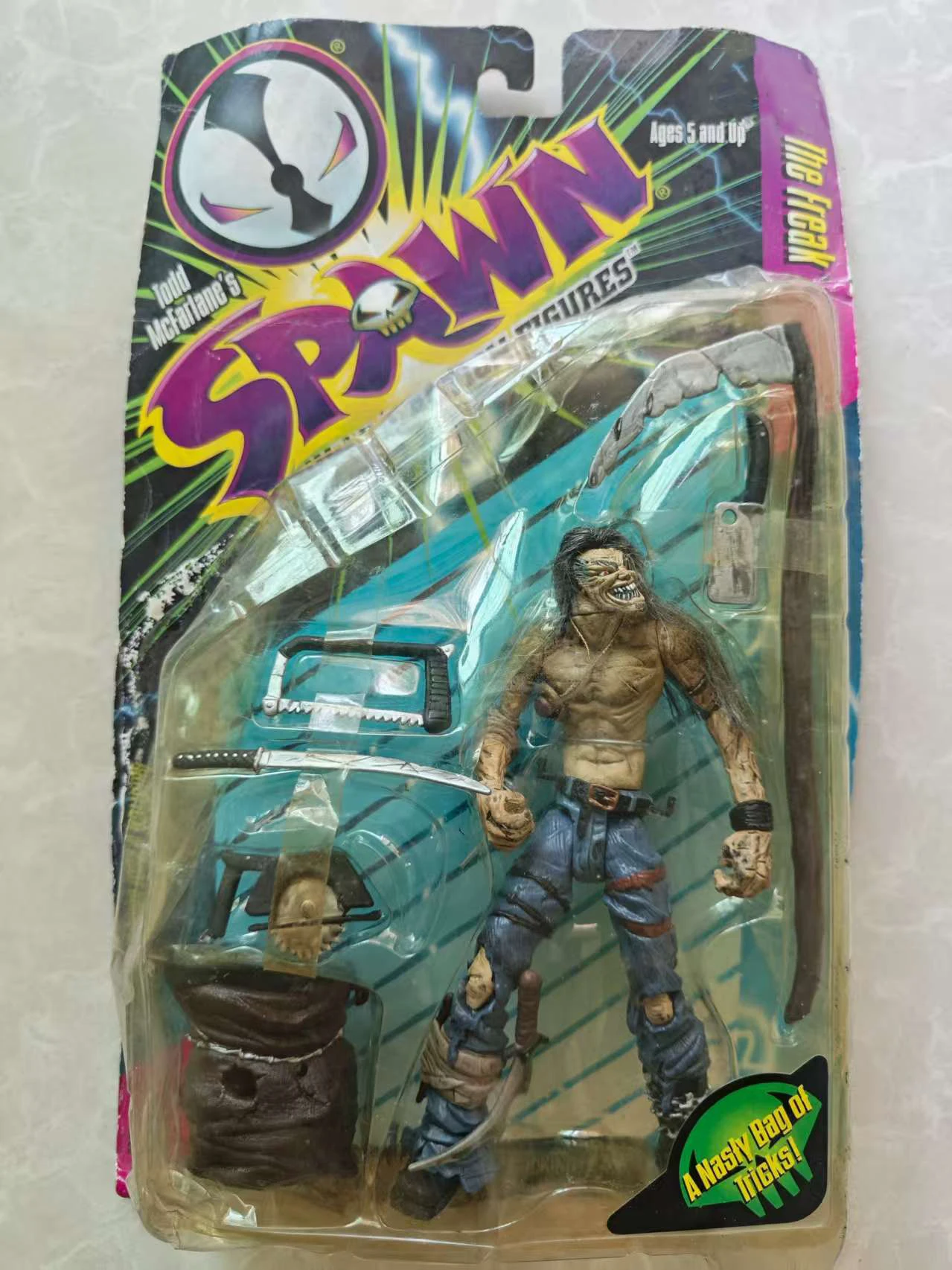Vintage McFarlane 1996 Spawn Series 6 The Freak Ultra-Action Figure Toys ornament The box has slight wrinkles.