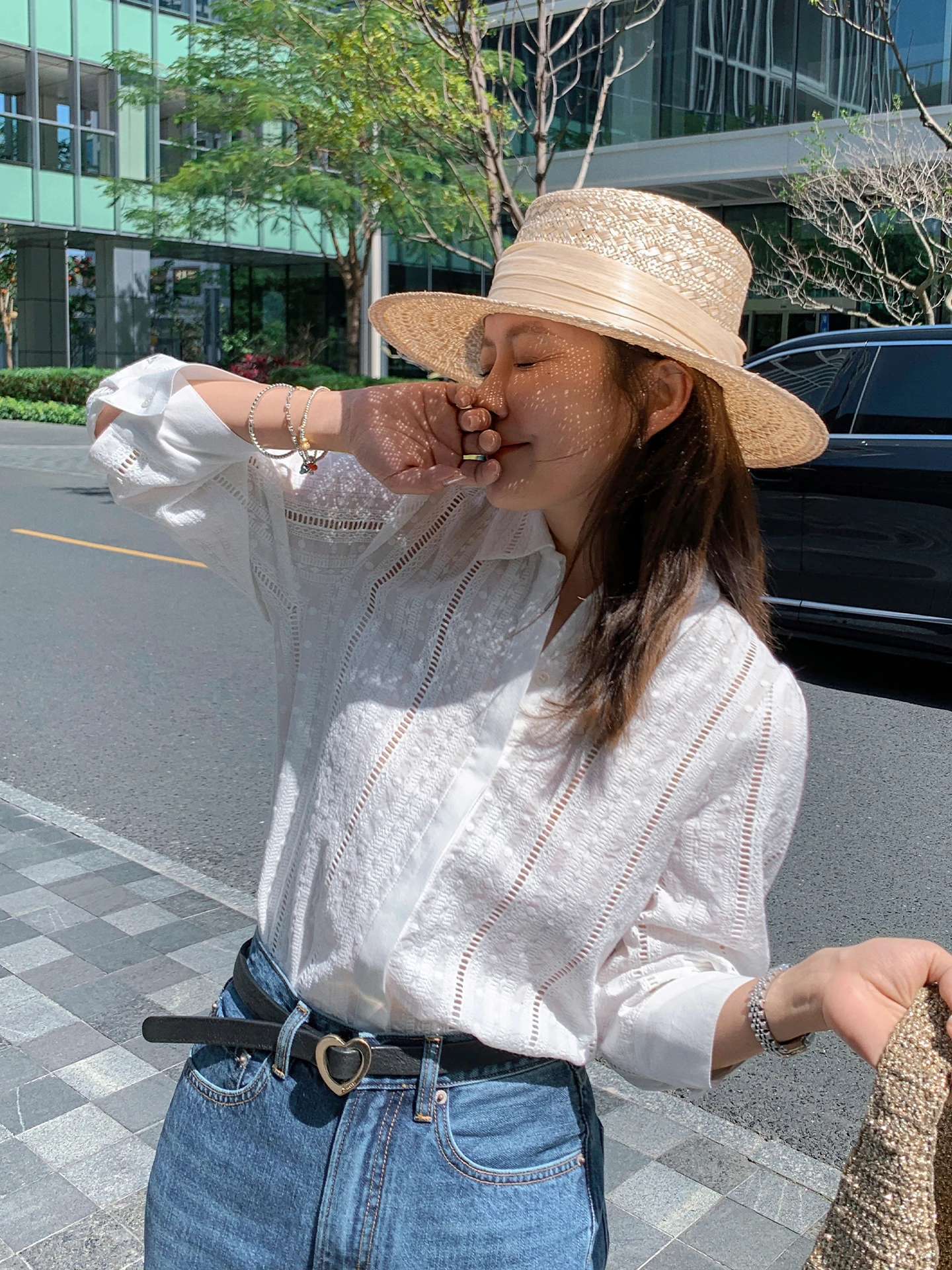 

Liberlin Sisy Women's Cotton Embroidered Top Slimming Versatile Mid-Sleeve Shirt Korean Style Commute Fashion Spring Summer