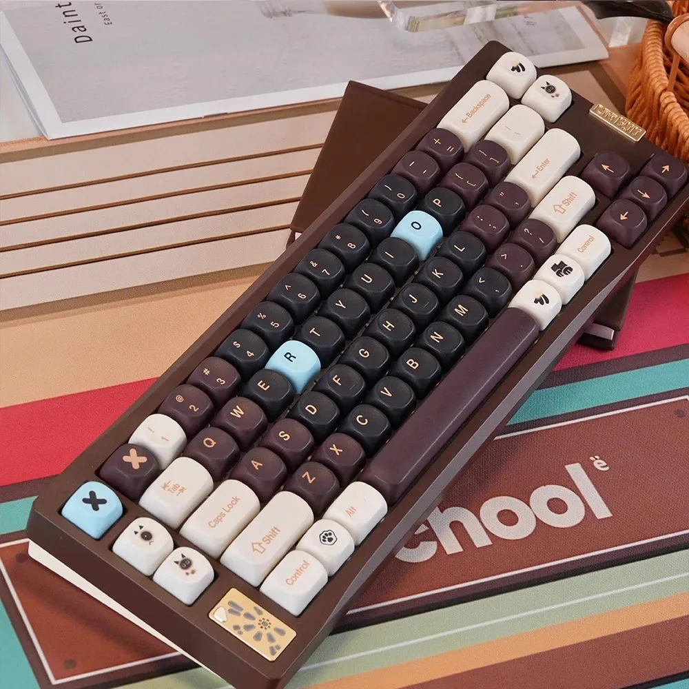 Cute Siamese Cat Theme Keycaps 132 Keys PBT Dye MOA Profile Keycap Custom Cartoon Gaming KeyCaps for Mechanical Keyboard Gifts