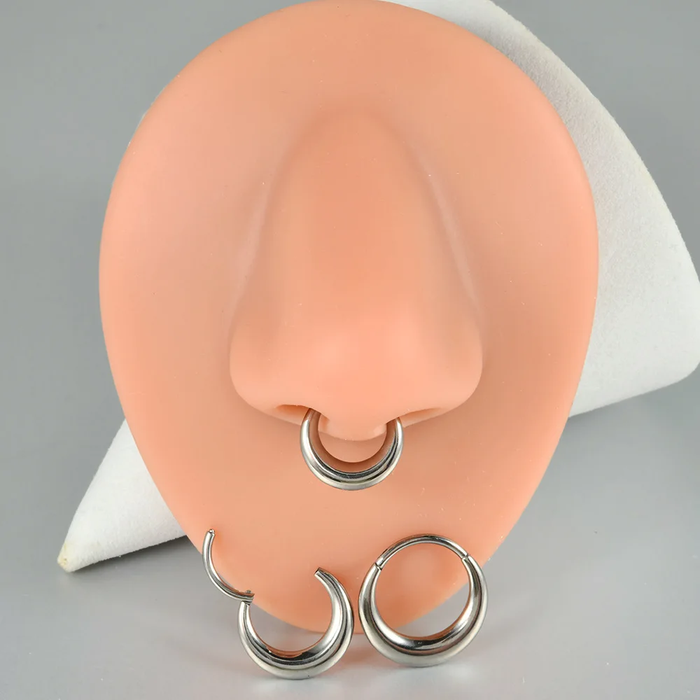 1PC G23 Titanium Nose Ring Septum Piercing Body Jewelry 16G Moon Hinged Segment Clicker Lip Helix Cartilage Heart Daith Earrings