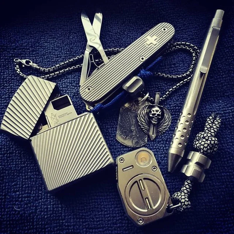 EDC Stainless Steel Insert  Portable Candy Chewing Gun Medicine Box Storage Multifunction EDC Tools