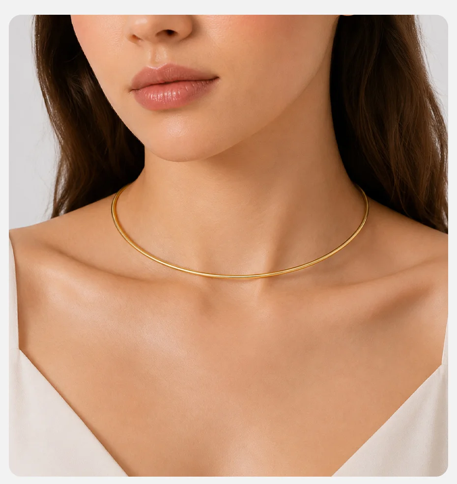 Vnox 18K vergoldete Choker-Halskette für Damen, Edelstahl, goldfarbene Halskette, minimalistischer Lagenlook, Alltagsschmuck im Y2K-Stil – Detail 2