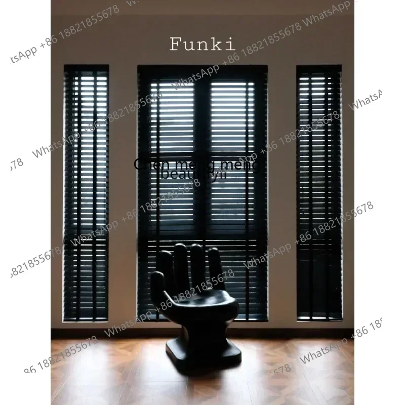 A   R0R Hello Hand Chair Hand Sculpture Sofa Seat Niche Art Middle Ancient Design Outdoor