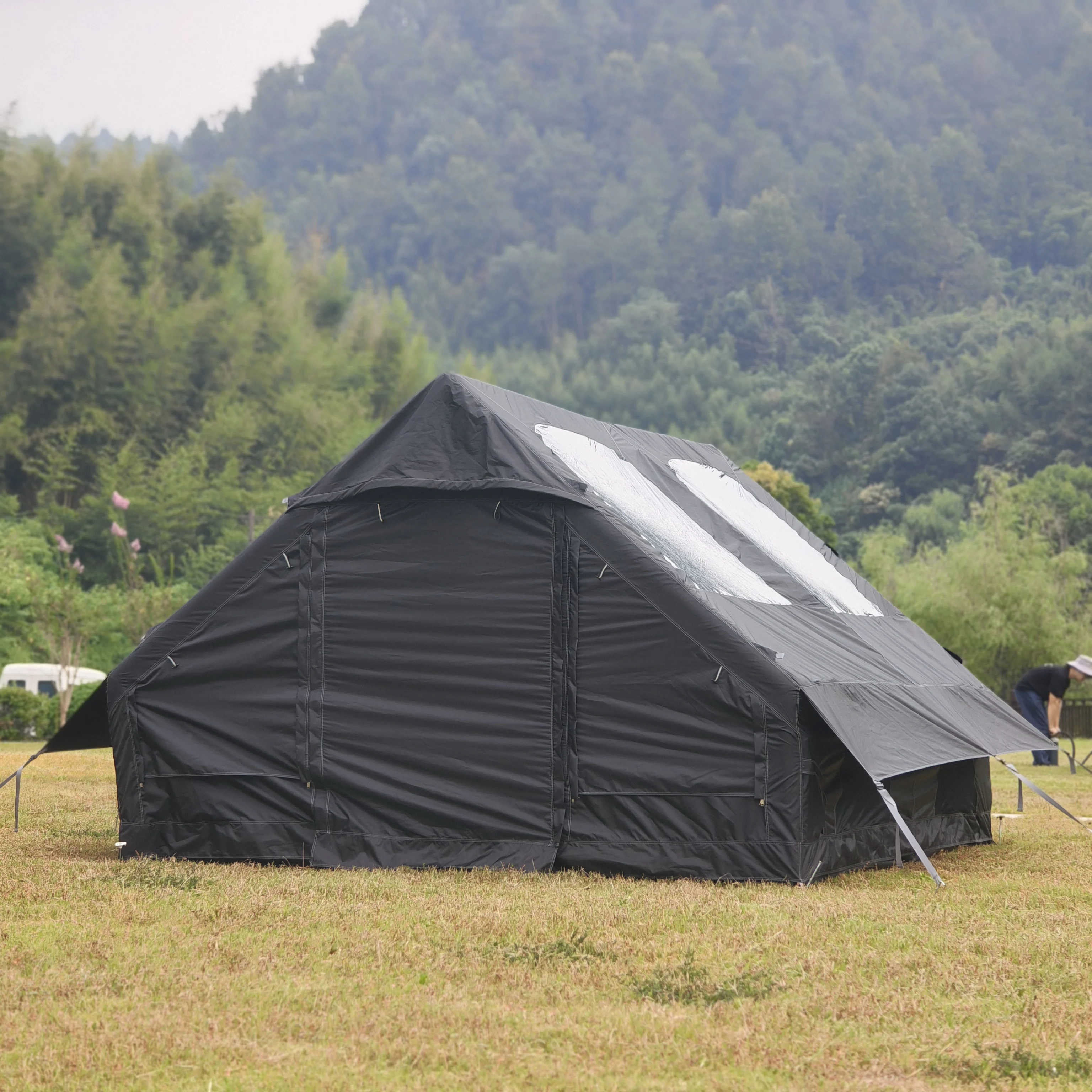 Inflatable Tent for Camping 8-12 Person,Family Glamping Tent with PVC Skylight,Pump Included,Hot Tent,Blow up Tent,Air Tent
