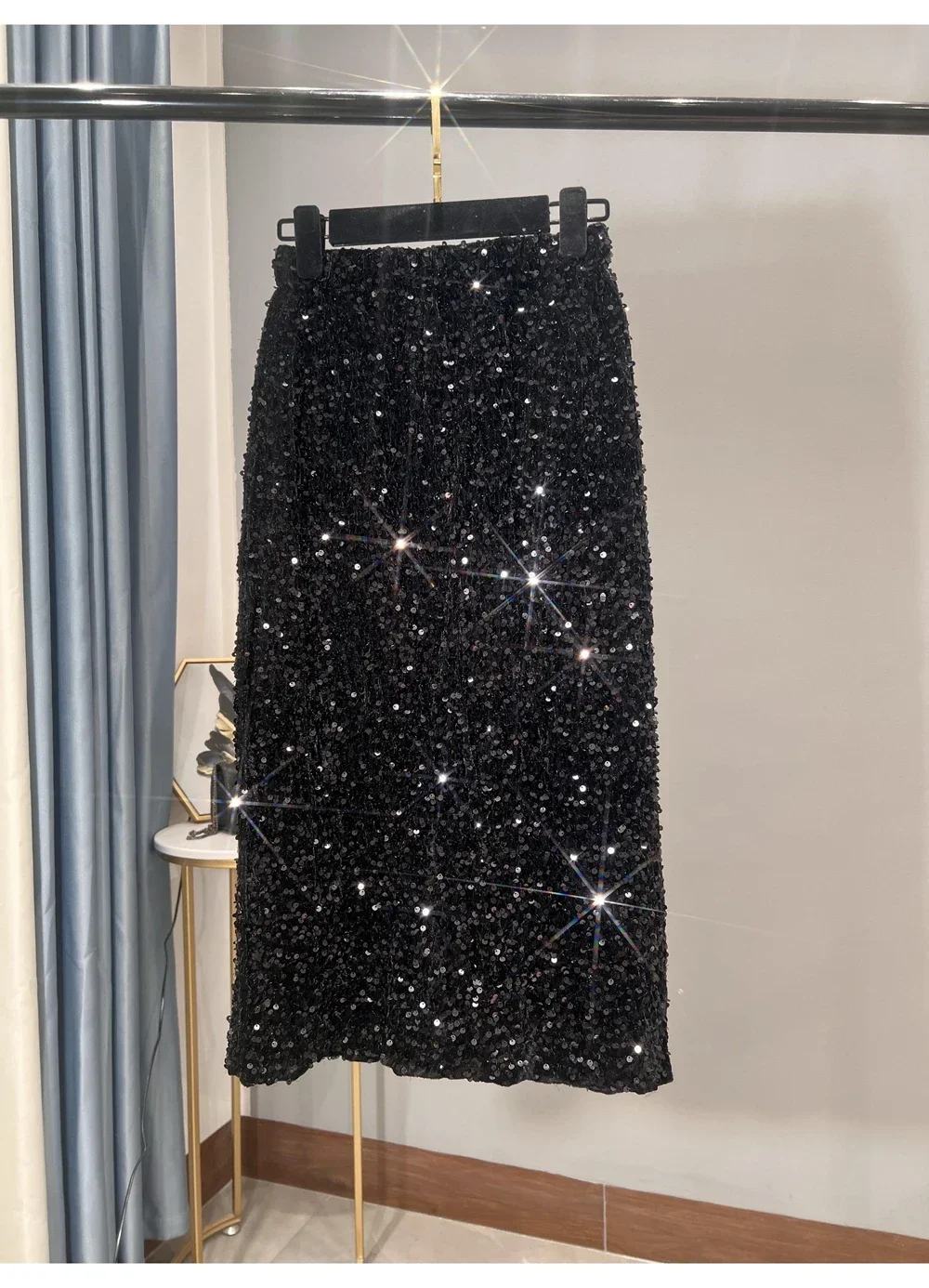 2024 New Thickened French High-waisted Slim, Versatile Mid-length Skirt with Hip Wrap Slit Black Sequin Skirt for Women