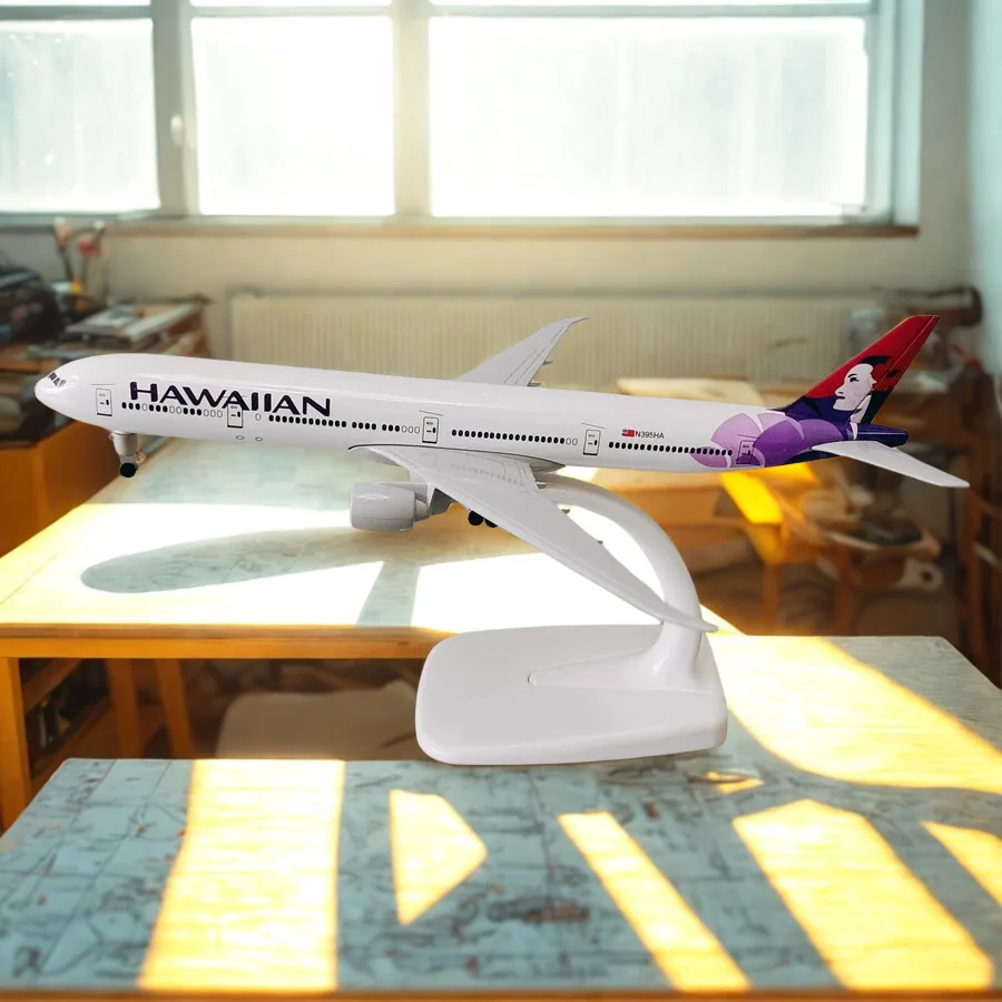 

20CM Hawaii Die-cast Toys Metal Alloy Aircraft Model B777 Airline Scale Plane Aviation Airplane Airplanes Decoration Toy Model