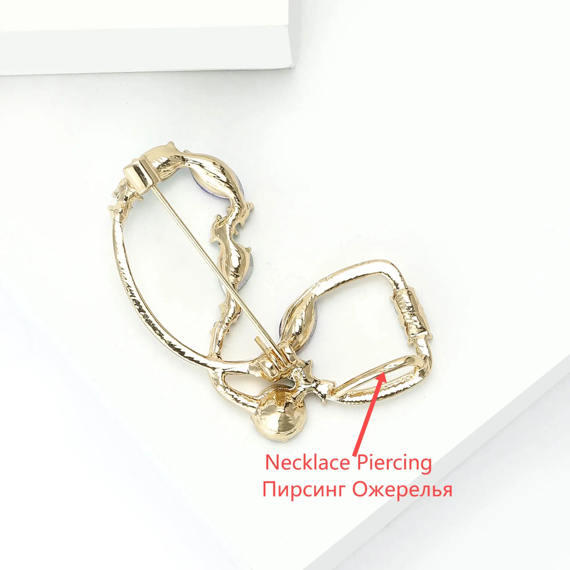Rhinestone Stethoscope Brooches for Women Unisex Enamel Medical Device Pins Event Party Backpack Decoration Clothes Accessories