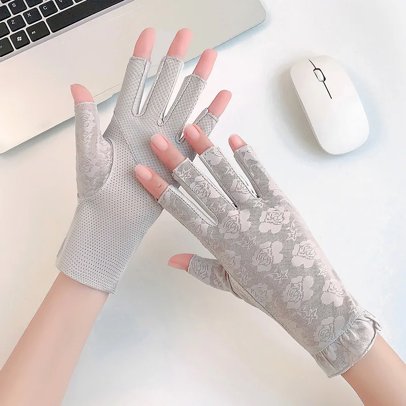 Sunscreen Gloves Women Summer Lace Flowers Driving Cycling Breathable Half Finger Gloves Thin Mesh Ice Screen Anti-Slip Gloves