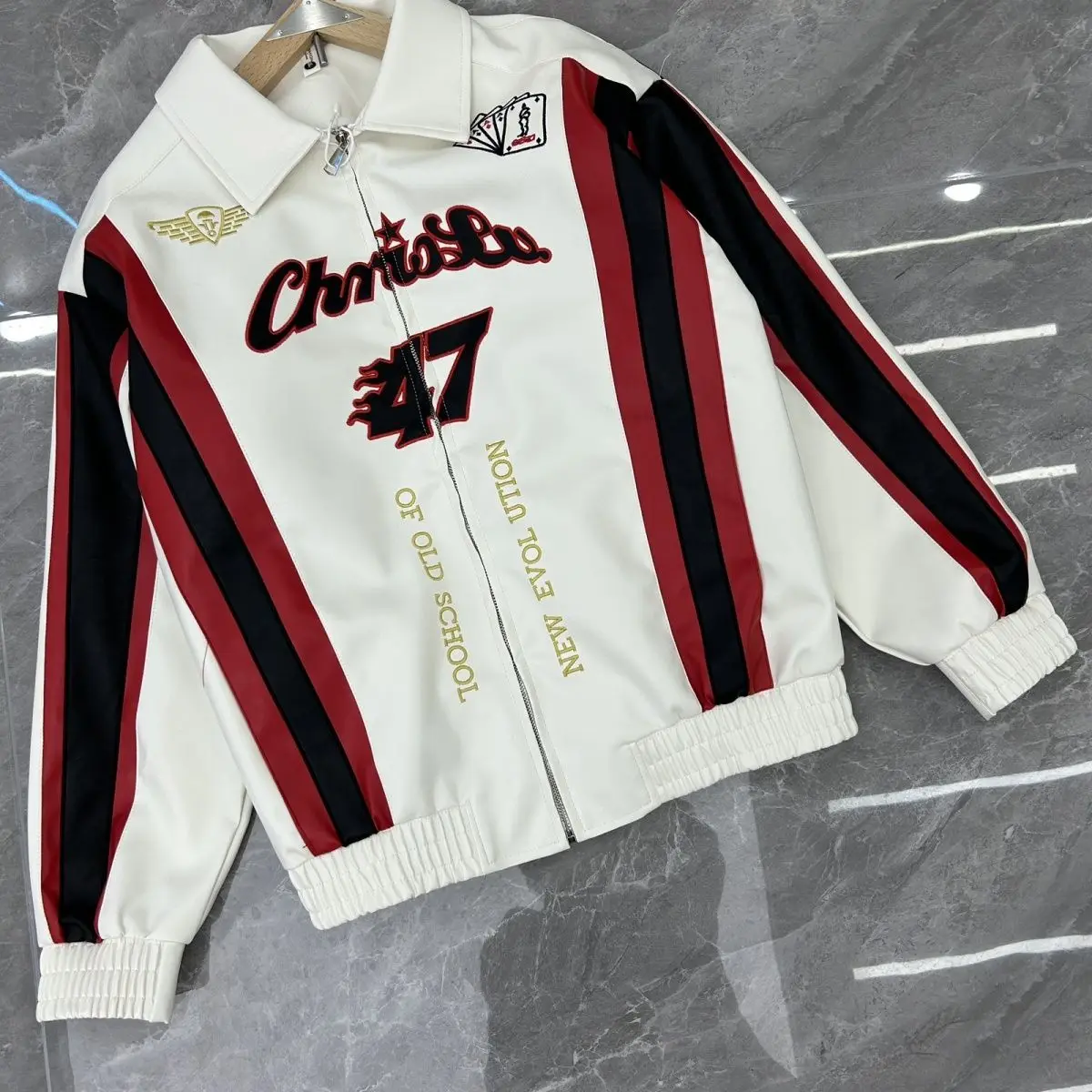 سترات جلدية أمريكية كلاسيكية مرقعة مطرزة بنمط علوي سترة شتوية عصرية كورية عالية الشارع بياقة بيسبول للرجال #4