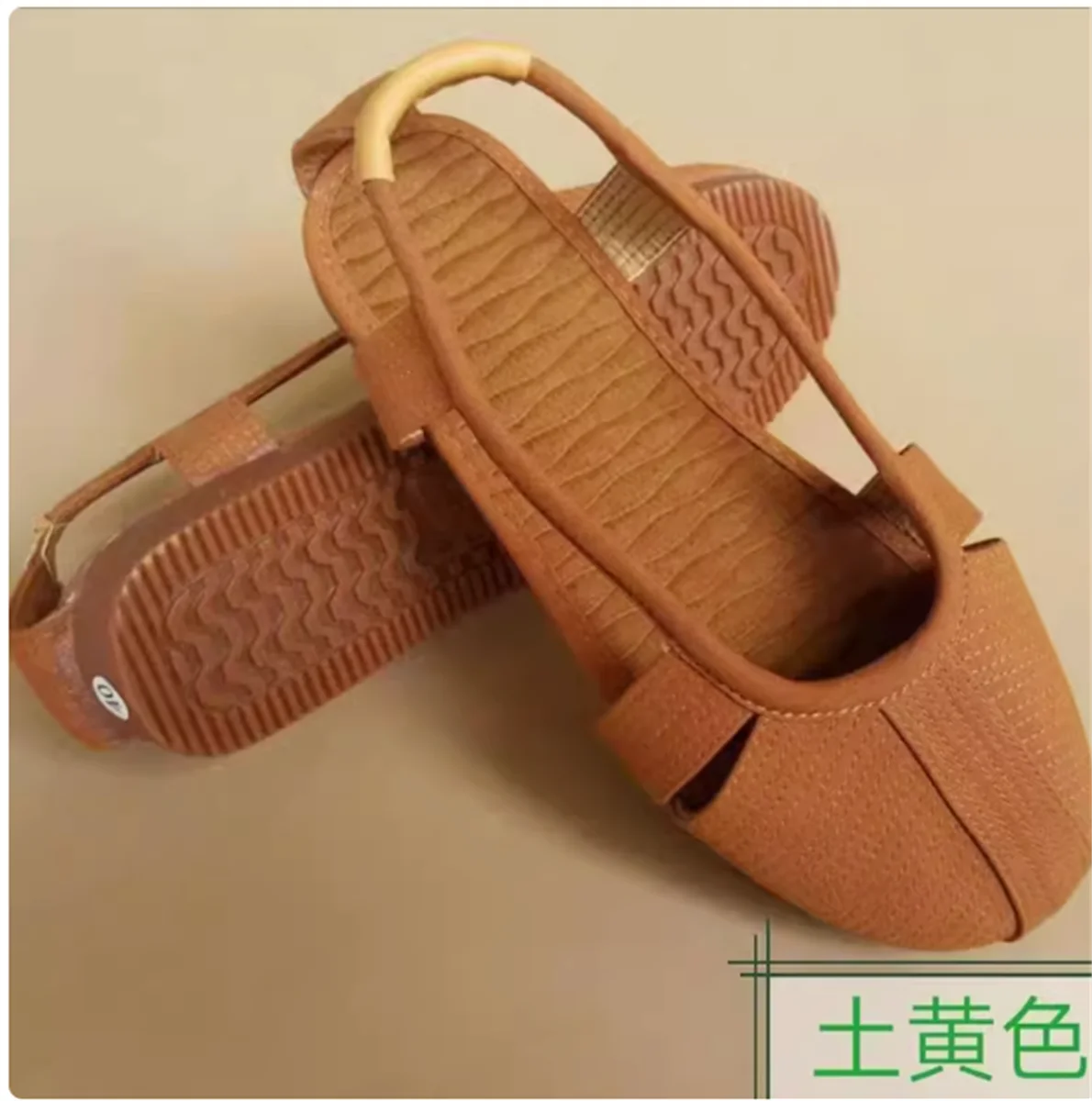 

Traditional Arhat shoes Monks are light, comfortable, soft, spring and summer