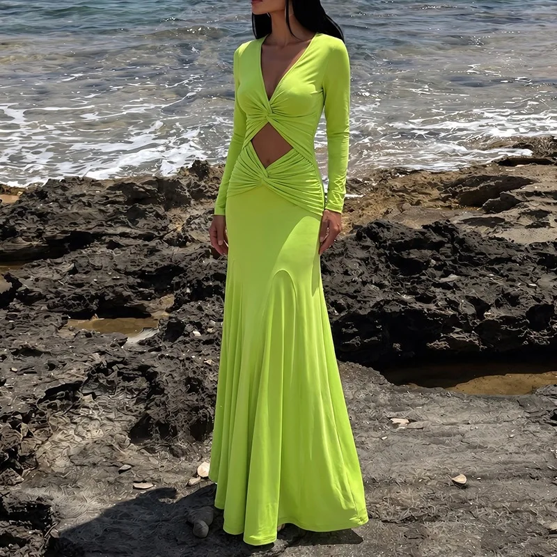 Tsiisd Women Maxi Dress Long Sleeve Deep V Neck Cutout Ruched Waist Bodycon Mermaid Elegant Evening Party Sexy Slim Fit Dresses