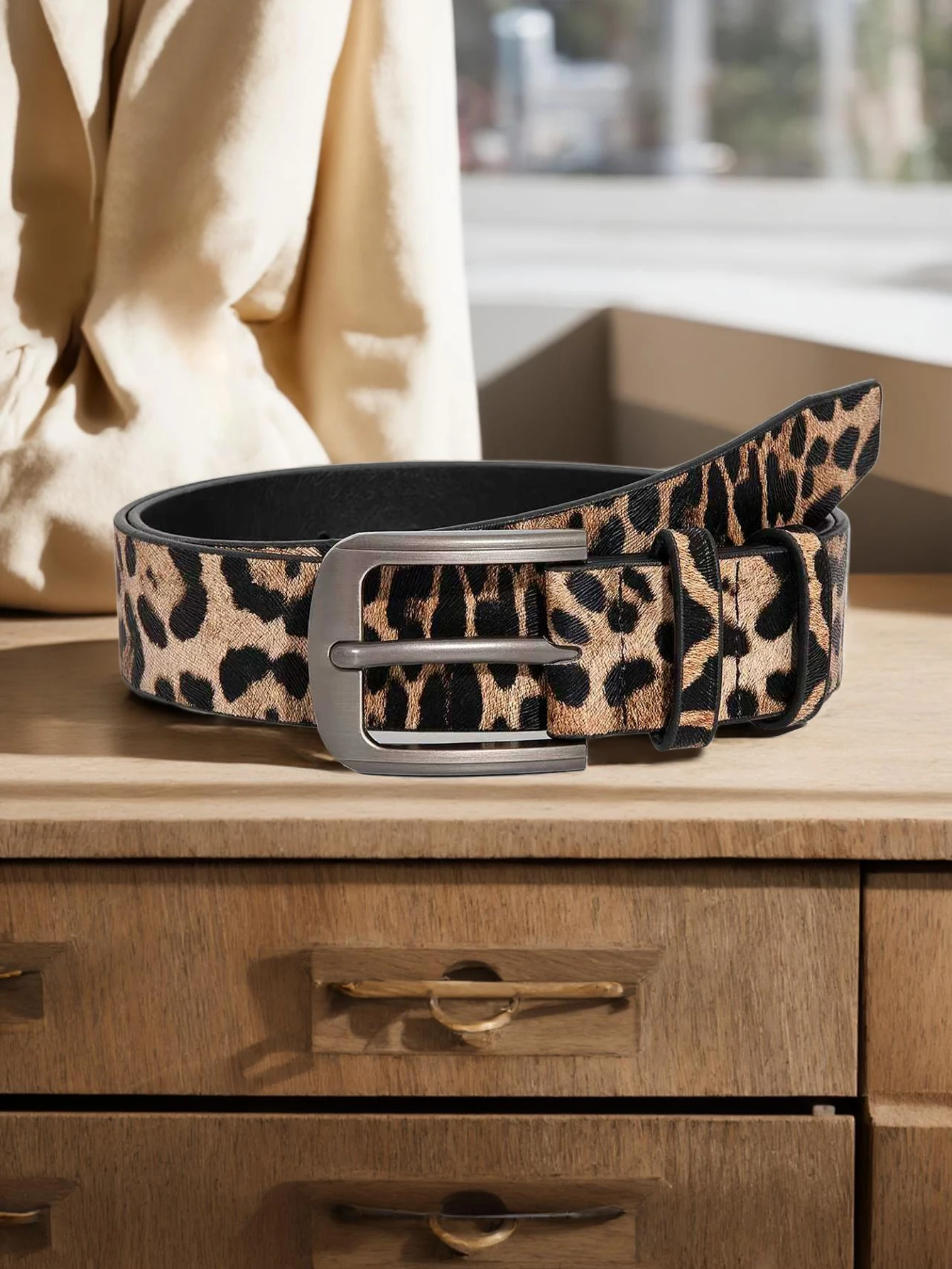 Jeans con cinturón con estampado de leopardo y hebilla retro informal para hombre, cinturón accesorio versátil