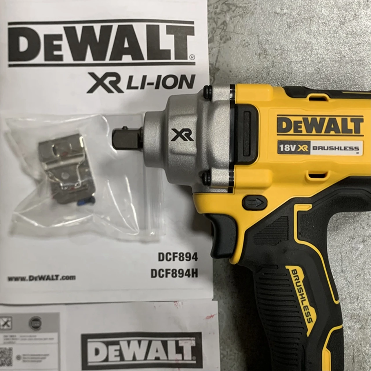 DEWALT DCF8941/2in Mid-Range Brushless Impact Wrench With Detent Pin Anvil 18V Lithium 447NM  body only