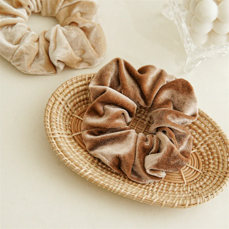 Frauen Einfarbig Scrunchies Vintage Korallen Samt Haarband Für Mädchen Pferdeschwanz Halter Gummibänder Elastische Haar Krawatten Zubehör – Detail 6