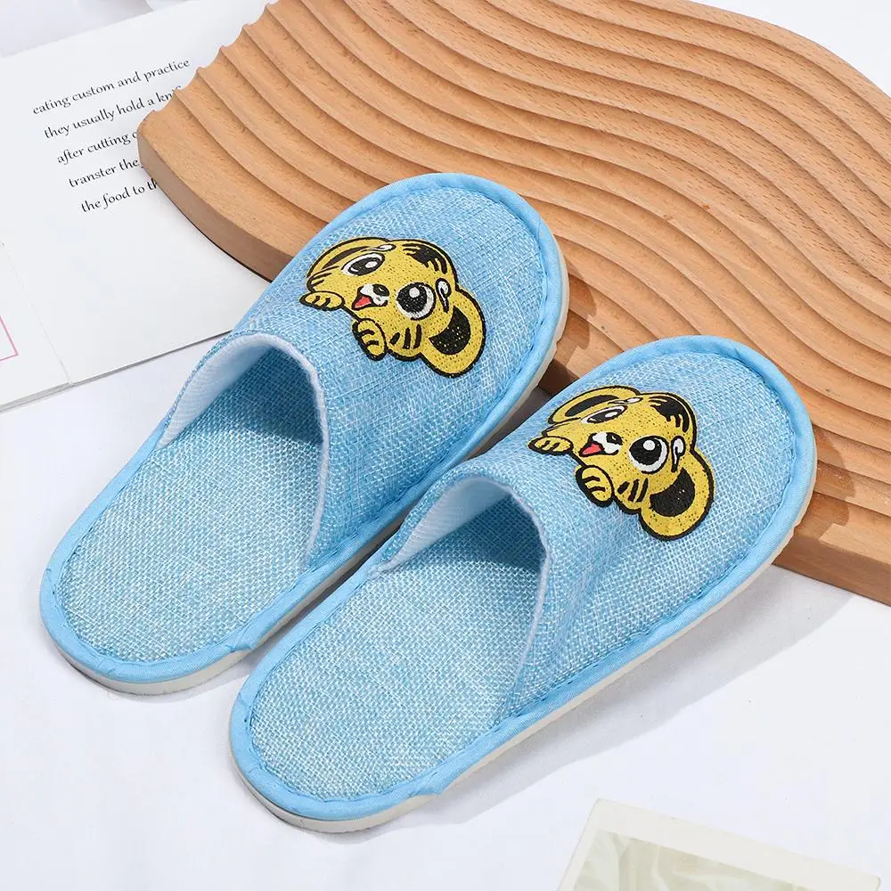 Washroom Thickened Sole Thick Bottom Home Bathroom Non-Slip Slippers Hotel Disposable Supplies Children Breathable Slippers