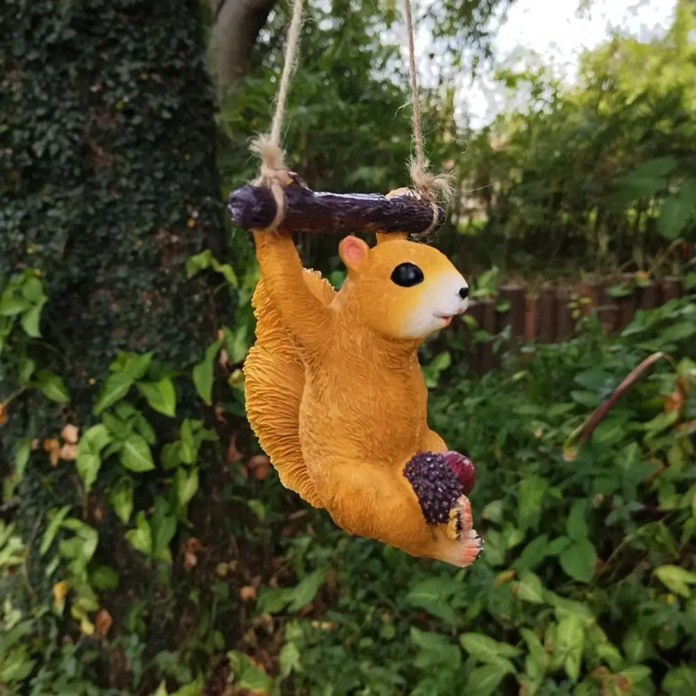 

Garden Decor Resin Squirrel Statue Pendant Cute Cartoon Animal Sculpture Creative Hanging Miniatures Figurine Tree