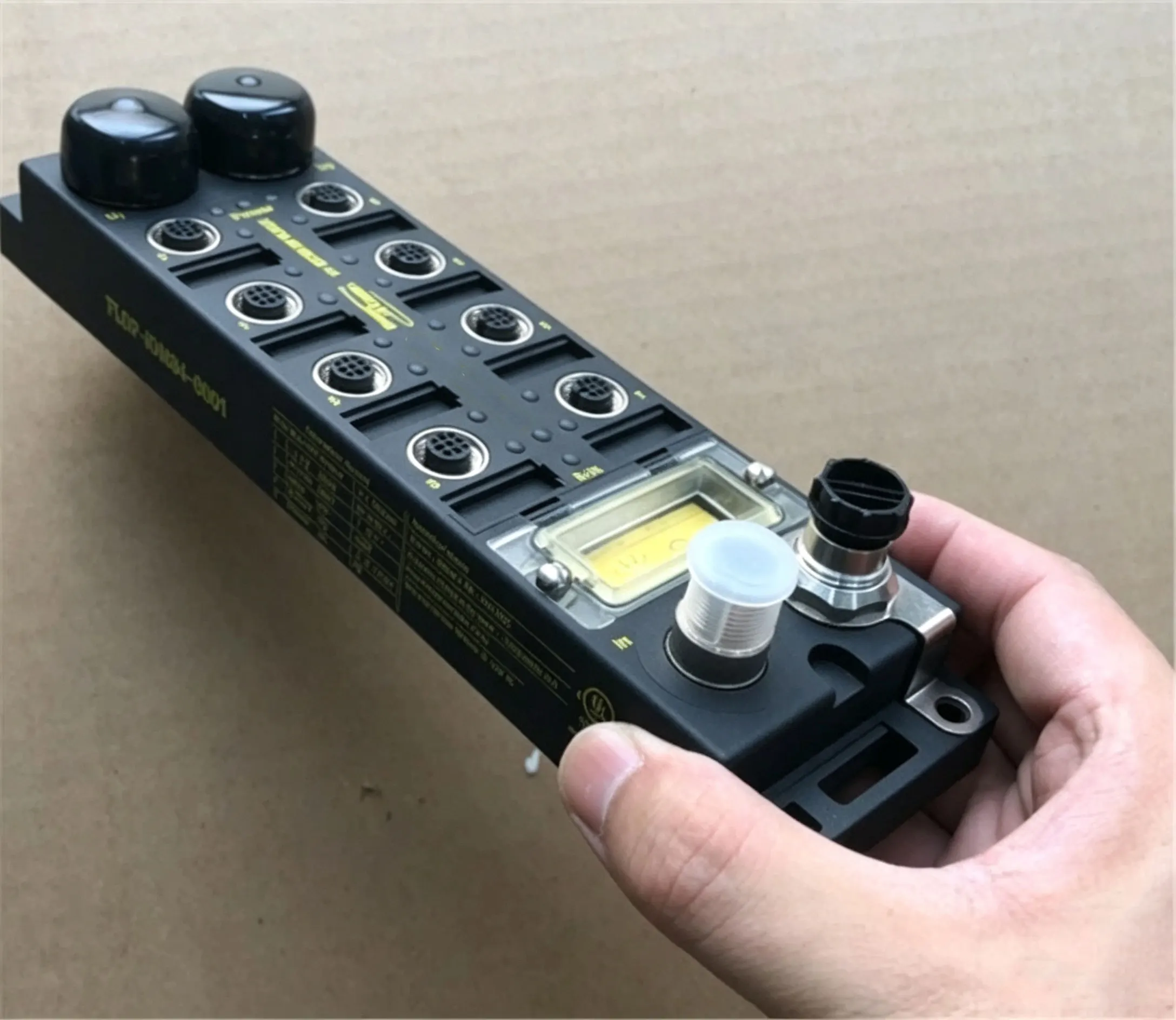 100% New and Original Module FLDP-IOM84-0001 6825330 FedEx /UPS / DHL fast delivery Warranty One-year