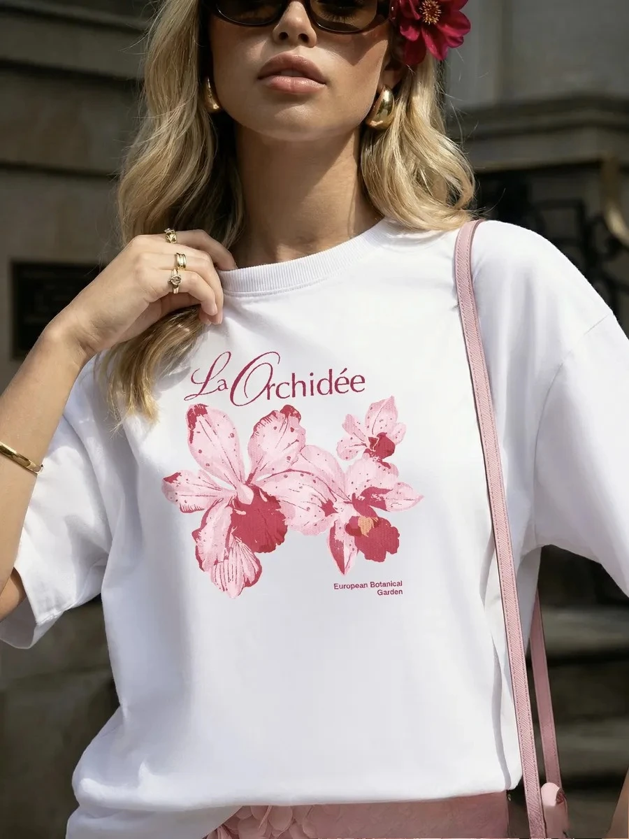 American Women's T-shirt Comfortable Sweet Flower Girl Printed 100% Cotton Short Sleeve Oversized Minimally Personalized Top