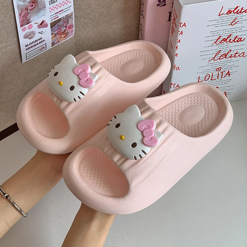 

Sanrio новые тапочки «Hello Kitty Periphery Cute Cat Eva», женские нескользящие домашние тапочки на толстой подошве с сердечком для девочек