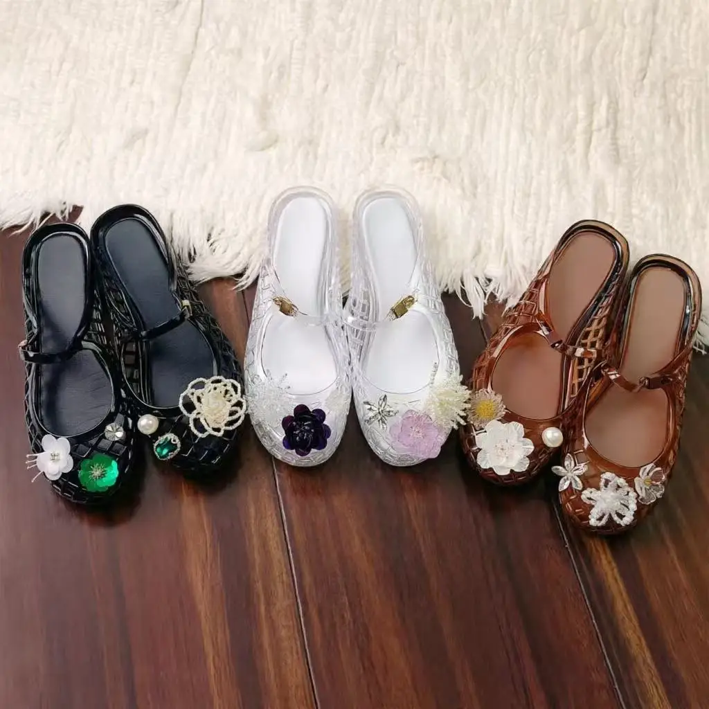 Korean-Style Crystal Shoes, French Retro Floral Pearl Jelly Sandals, Women's Mary Jane Hollow-Out Slippers, Handmade Three-Dimensional Flower Flat Waterproof Non-Slip Fairy Shoes
