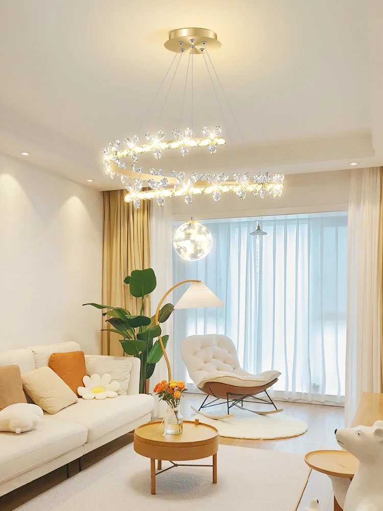 Modern Minimalist Crystal Flower Golden Ceiling Chandelier Led Hall Dining Room Lights Creative Petals Light in the Bedroom