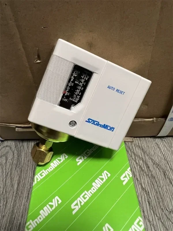 Original Saglnomlya Lugong Pressure Controller SNS-C110X/SNS-C120X Refrigeration Pressure Control