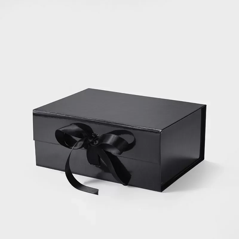 

A5 Deep Glossy Black Luxury Magnetic Closure Rigid Gift Box Custom Logo Wedding/Birthday/ gift/Packaging Eco-Friendly