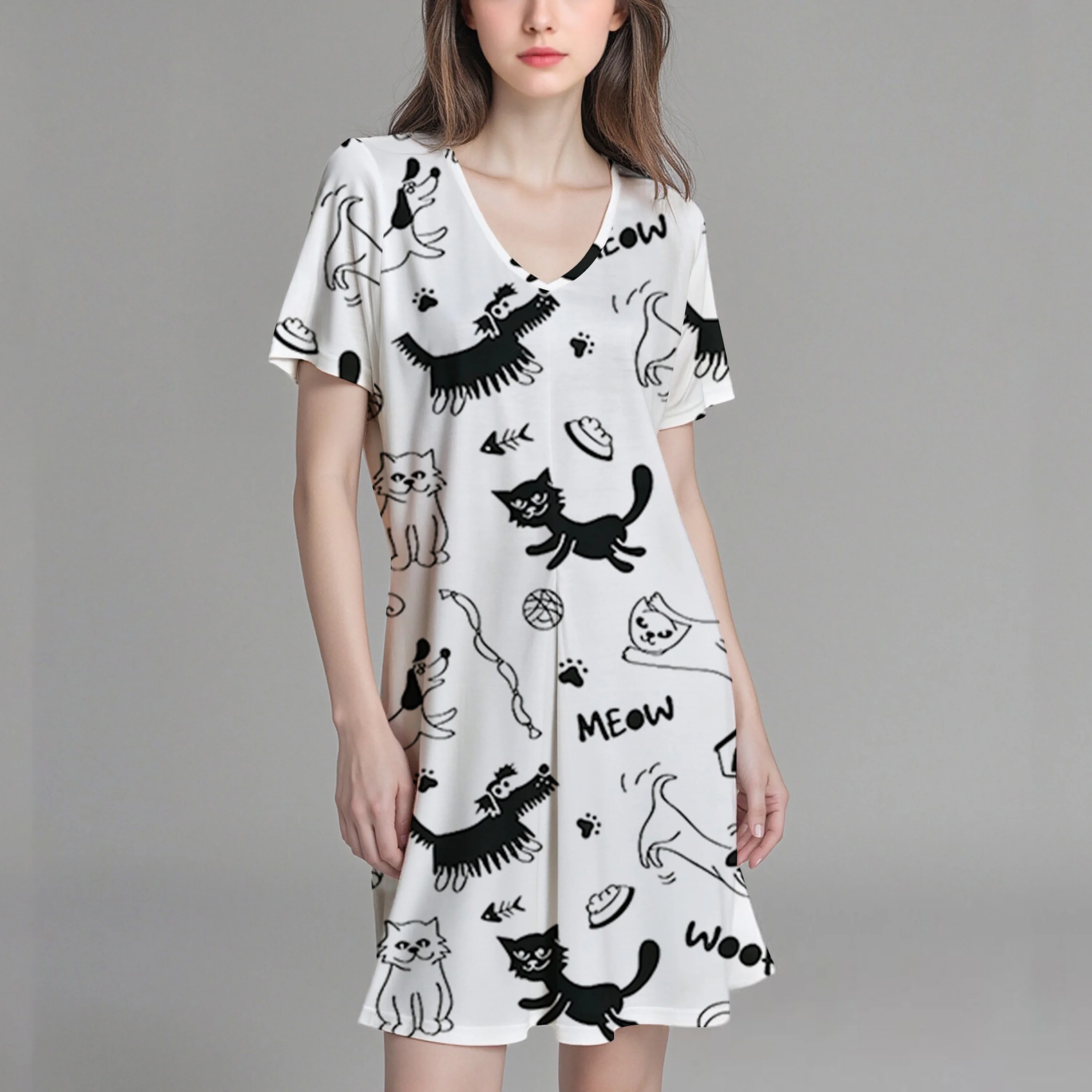 New women's dress, V-neck short-sleeved T-shirt with cartoon print, casual, fashionable, versatile and unique.