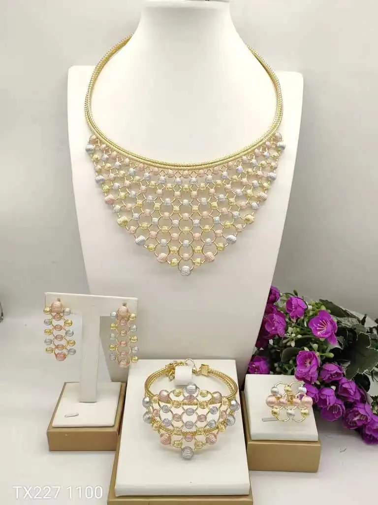 

Fancy Elegant Three Tone Brazilian Jewelry set Hotsale Charming llaveros Collar Pulseras pin Pendient tentacles Anillo 4PC Set