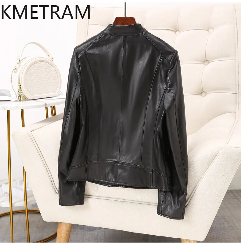100% 天然シープスキンジャケット女性ショートオートバイ本革ジャケット女性新アウター秋服 2025 дубленка