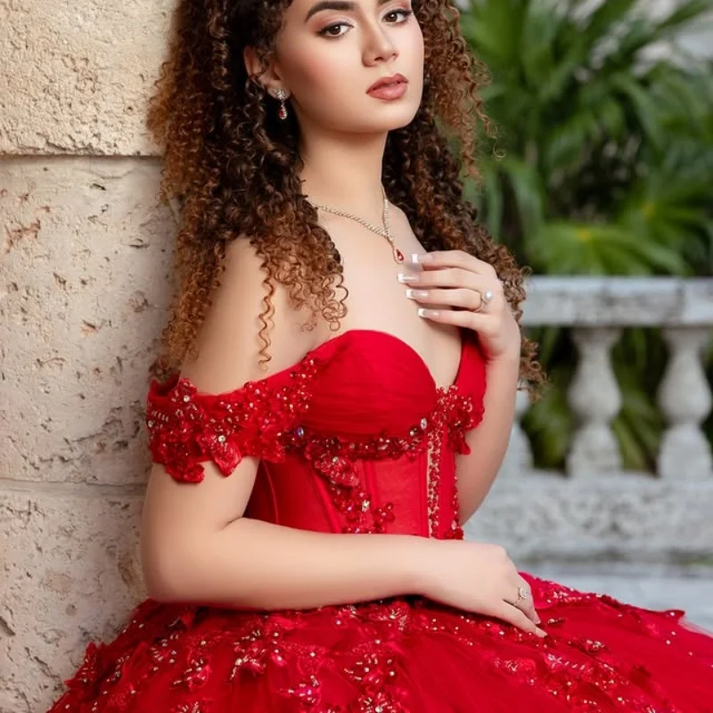 Красное платье Quinceanera с открытыми плечами по индивидуальному заказу, кружевное платье с блестками и аппликацией, тюлевое платье с 3D цветами и шлейфом, платья de 15, Quinceanera