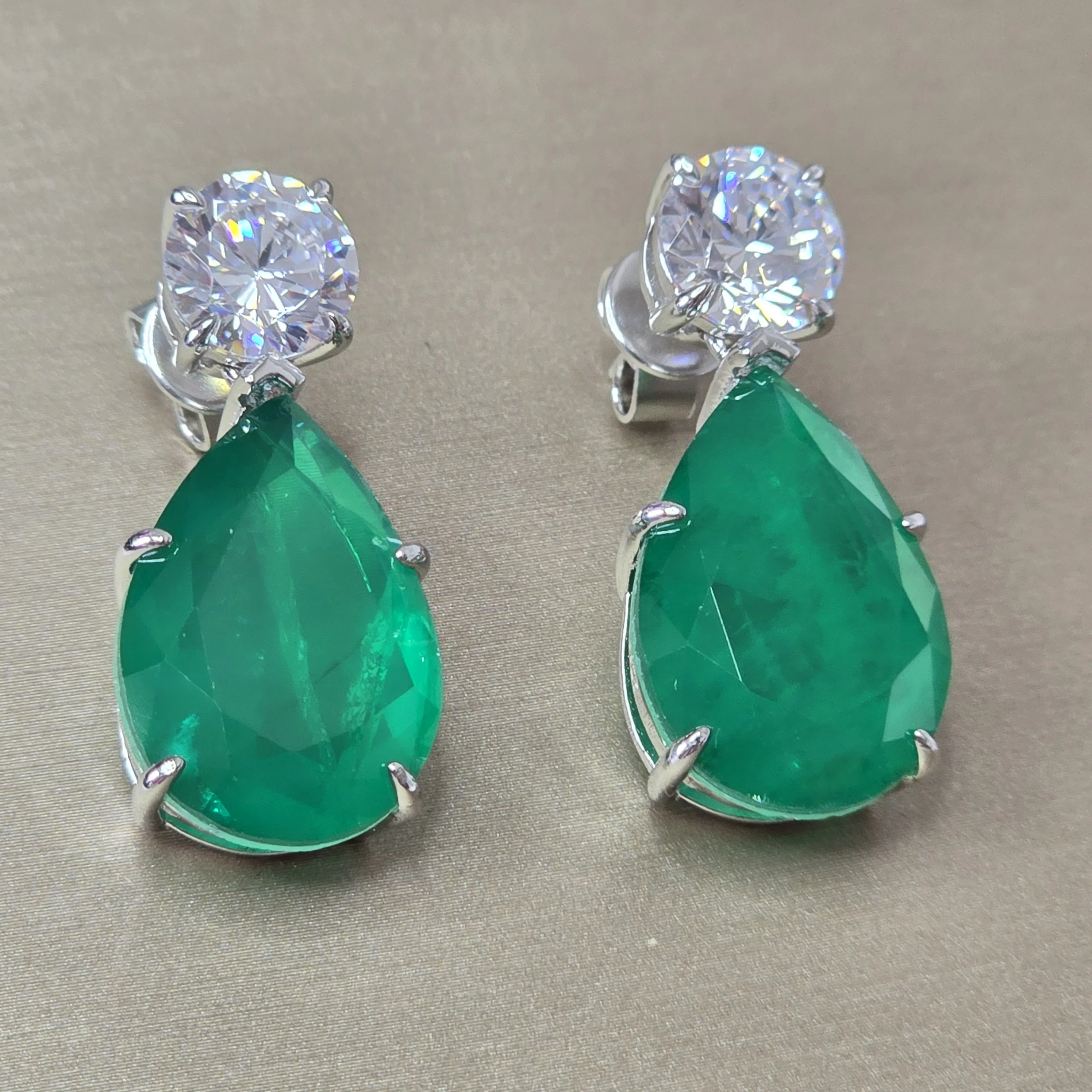 KQDANCE Solid 925 Sterling SIlver Pear Cut Created Emerald Gemstone Water Drop Earrings with Green Stone Fine Jewelry For Women