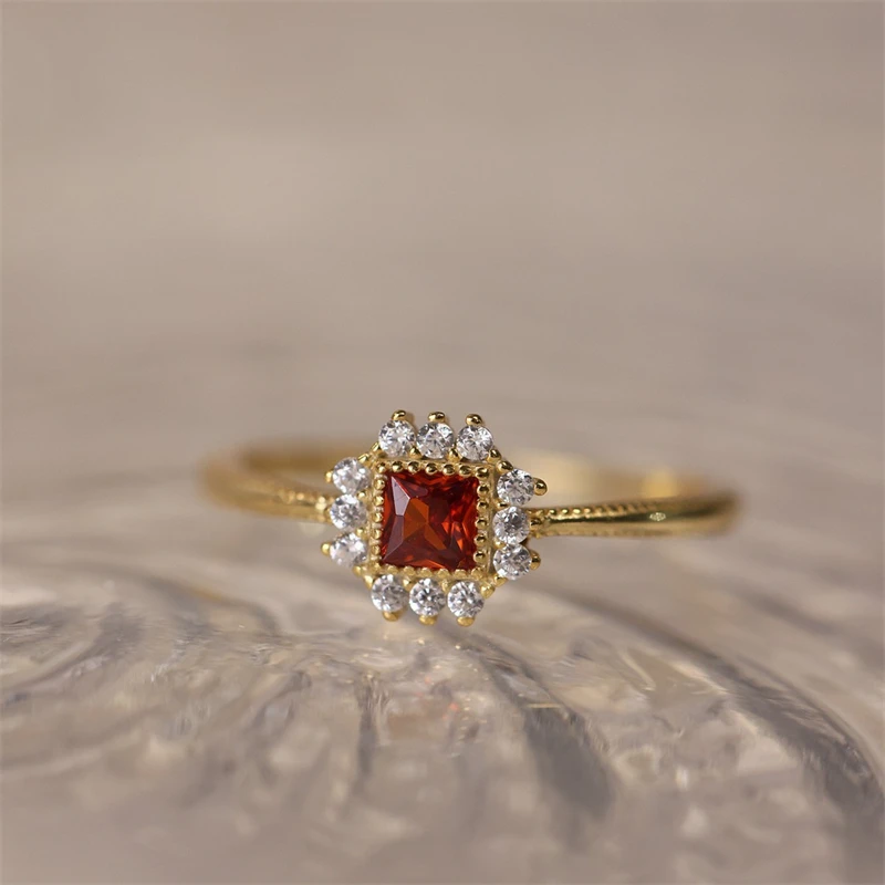 Vintage Red Zircon Geometric Ring for Women Fashion Exquisite Stainless Steel Finger Joint Ring Girls Jewelry Anniversary Gift