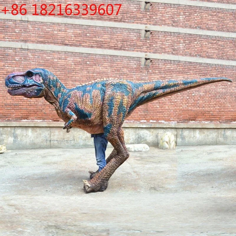 Large-scale simulated dinosaur, the coat can be worn by real people, and the dinosaur clothing can be used to make sounds.