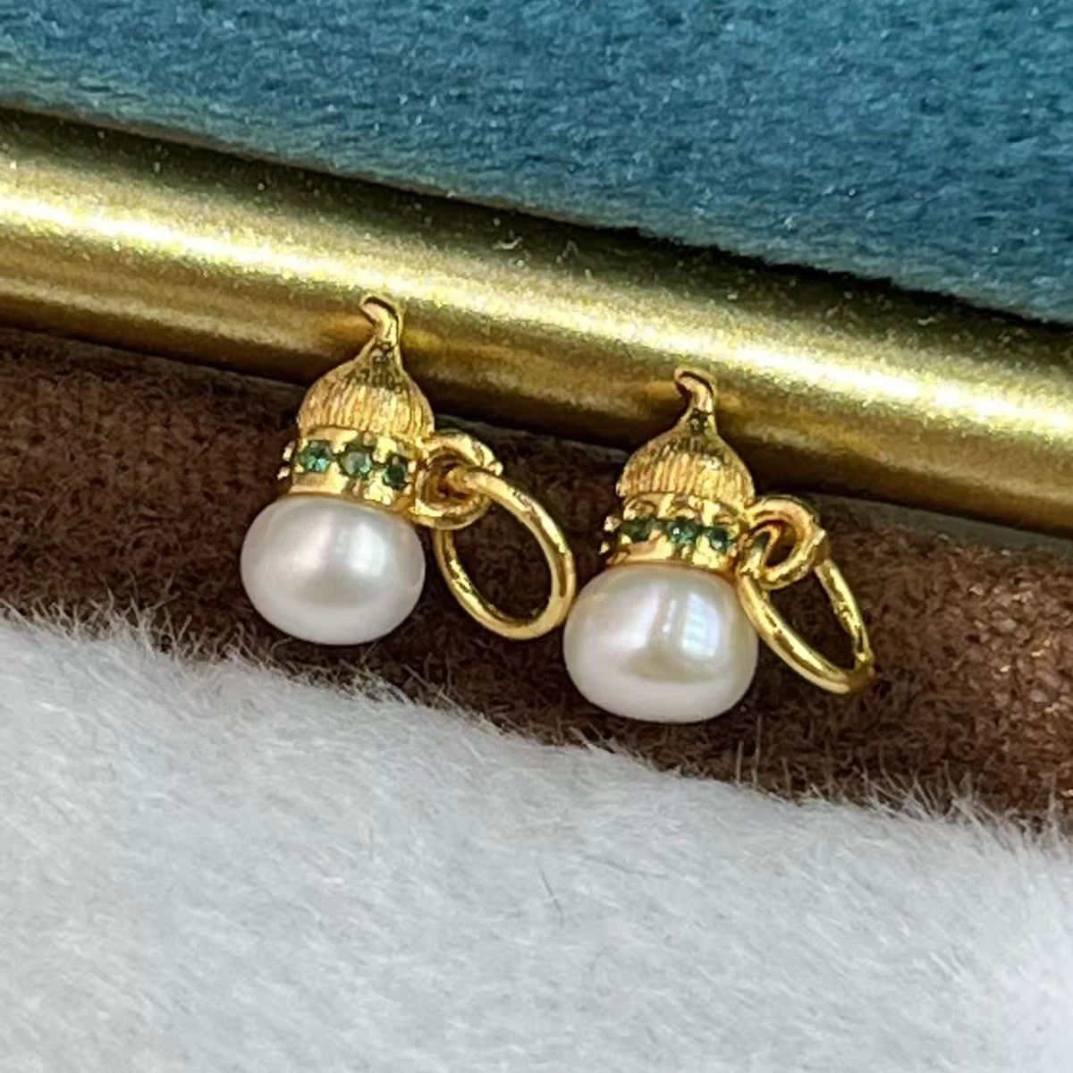 

10pcs Calabash Pearl Pendant Charms Natural Freshwater Pearl Pendant for Making DIY Jewelry Necklace Earrings Bracelet 5x6mm