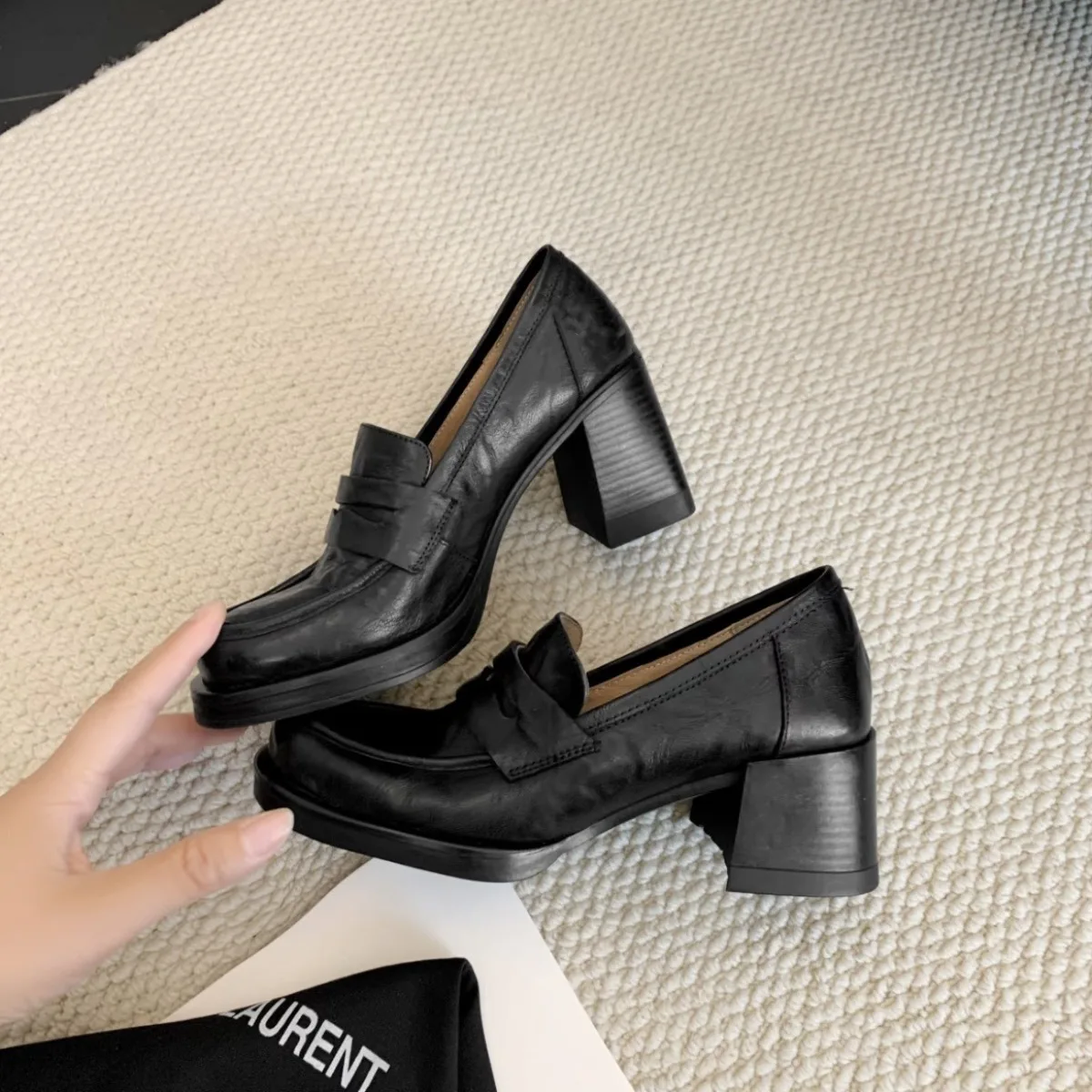 

Women's Retro Chunky Heel Mary Janes Round Toe Fashion Pumps Stability-Enhanced Sole Elegant Autumn Trend Shoes for Office Date