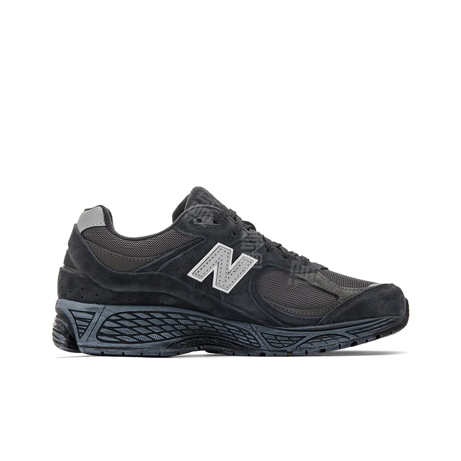 حذاء الجري New Balance NB 2002R Retro متين وجيد التهوية ومنخفض القطع للرجال والنساء، رمادي داكن #2