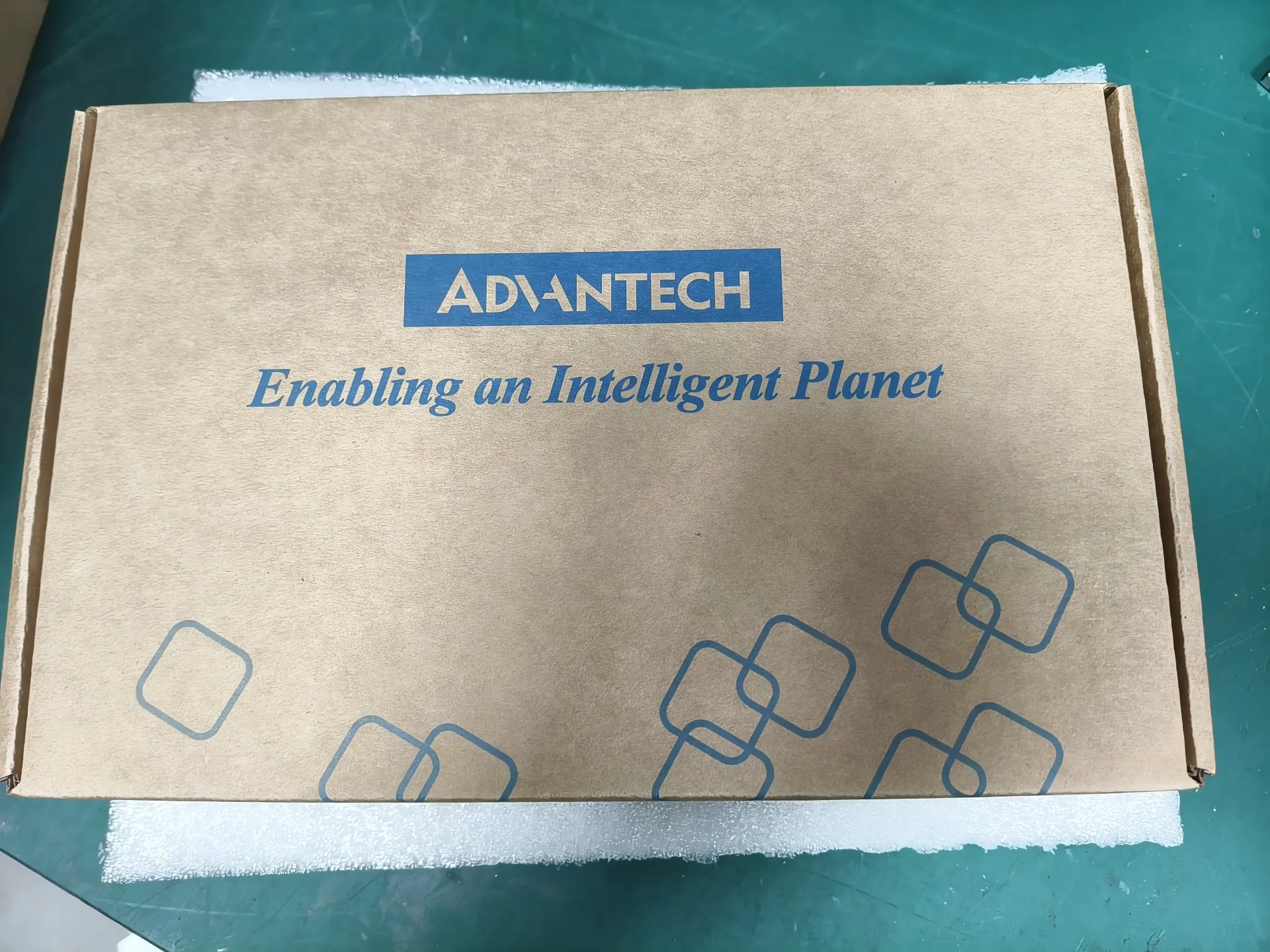 The New Advantech Original USB-4761 Is Officially Guaranteed For Two Years.