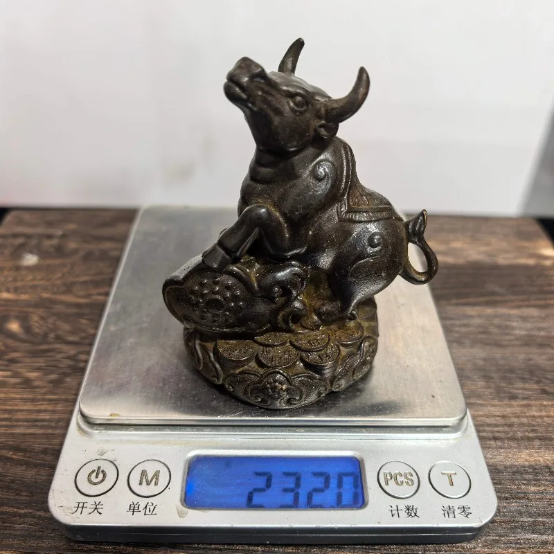 Retro Antique Bronze Ox Statue Chinese Zodiac Bull With Ingot Coin Base Feng Shui Wealth Luck Tabletop Decor Collectible Gift