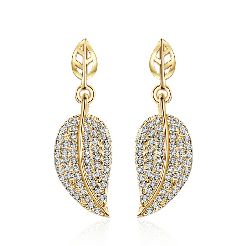 Korean-style fashion zircon ear studs - leaf-shaped earrings for ladies. 925 sterling silver plated with 18K gold - hypoallergen