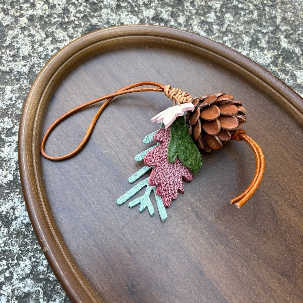 Genuine Leather Pinecone-shaped Bag Charm, Keychain, Bag Pendant, Bag Decoration, Backpack Accessory, Christmas Gift