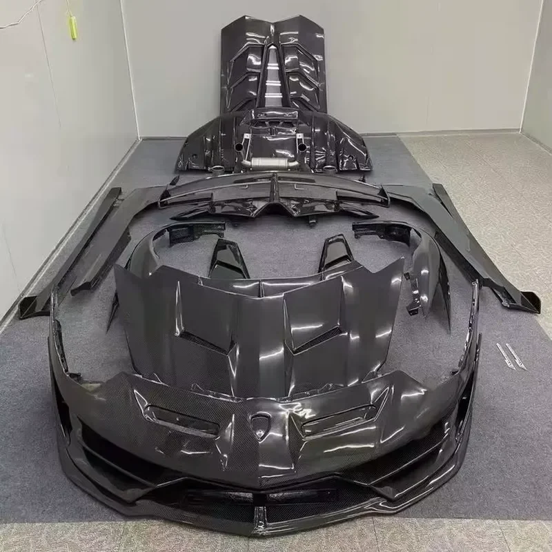 Hot Sale Factory Direct Price Sports Car Parts Carbon Fiber Body Kit Car Rear Bumper Lip for Lamborghini Aventador