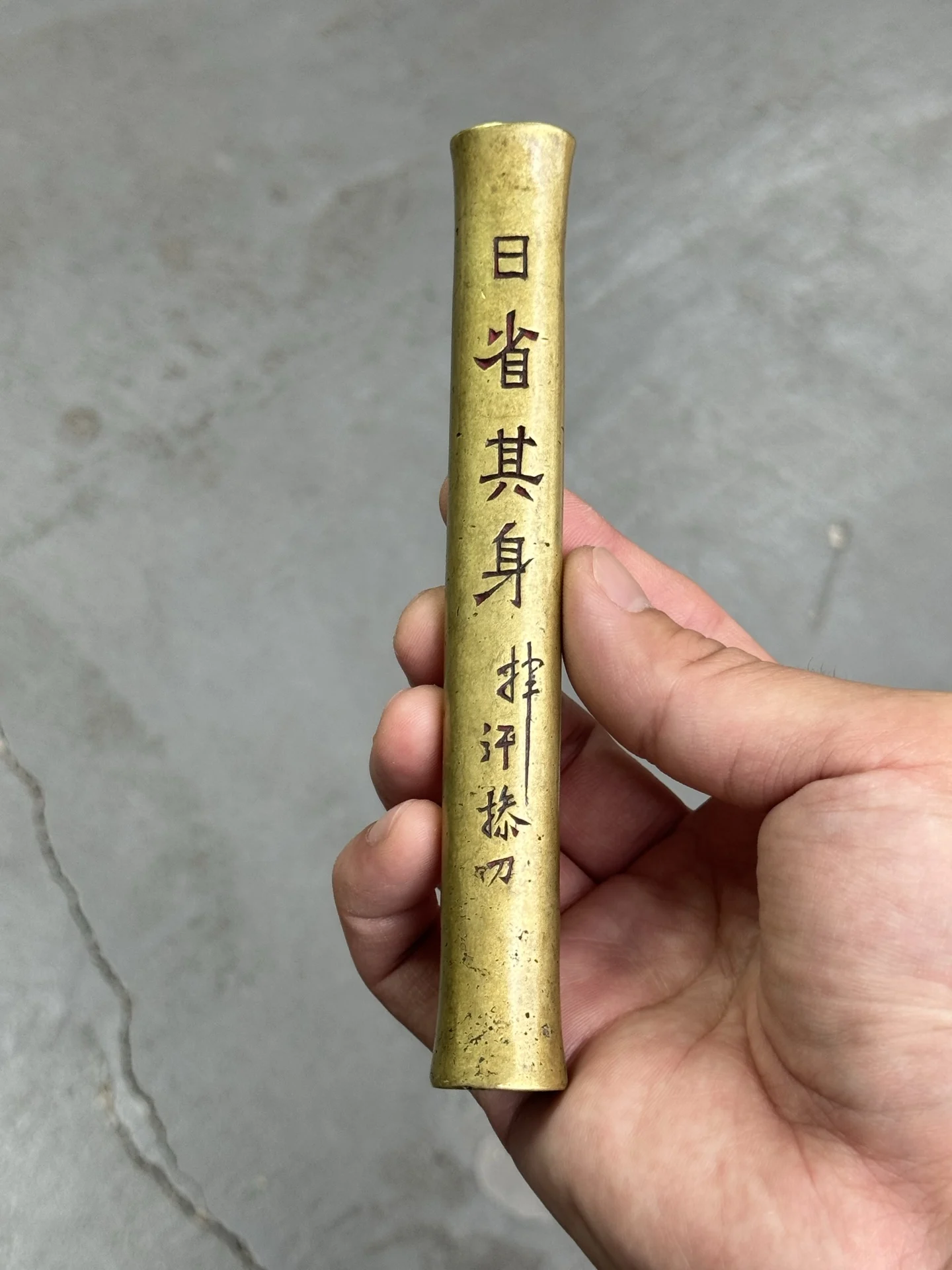 Brass solid bronze, saving its body, stick-shaped copper seal pen holder, desktop decoration seal ornaments