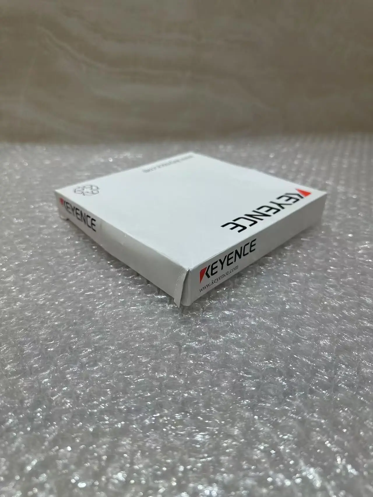KEYENCE FU-77 sensor, high quality