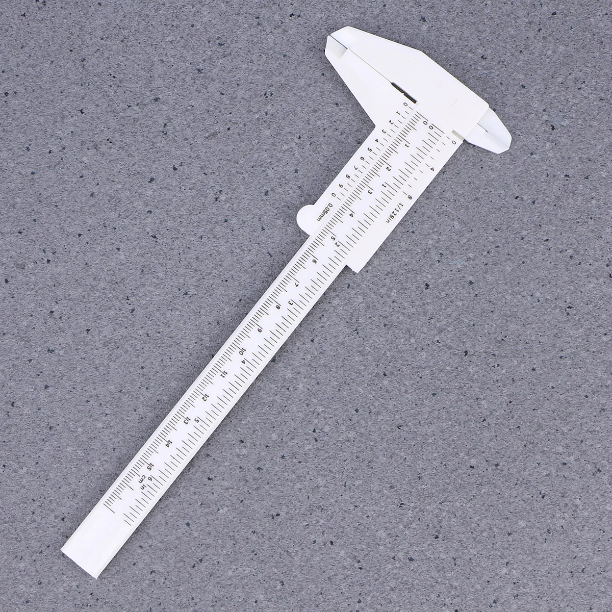 

Plastic Caliper 150mm Metric Pocket Ruler Scale Measurement Digital Display Measuring Calipers Tool Gauge
