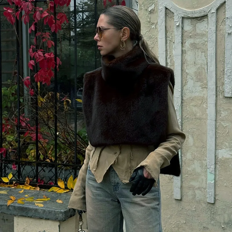 high quality Brand Fashion Faux Fur Sable Vest Crop Top Autumn Winter Turtleneck Eco Mink Fur Tank Tops Sleeveless Jacket Coat