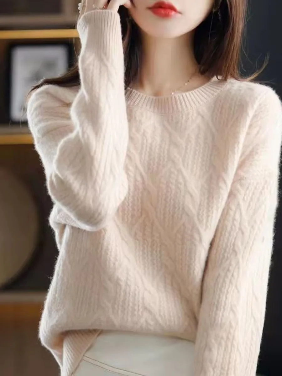 

Fashionable Lazy Style Knitted Sweater Low round Neck Loose Women's Autumn Winter New Arrival All-Match Overhead Sweatshirt