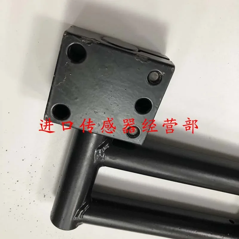 Shanghai SENSORC Letter Cable Light Curtain Bracket Original Genuine, Fake One Penalty Ten
