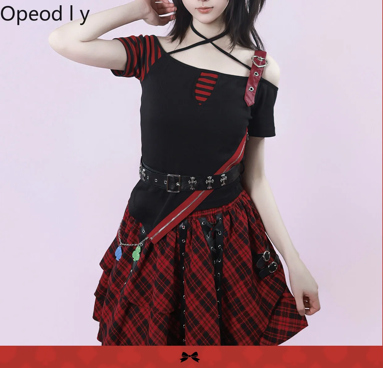 

Japanese Fashion Cool Girl Striped Slanted Shoulder Belt Short-sleeved T-shirt New Spring Summer Slim-fit Y2K Student Top