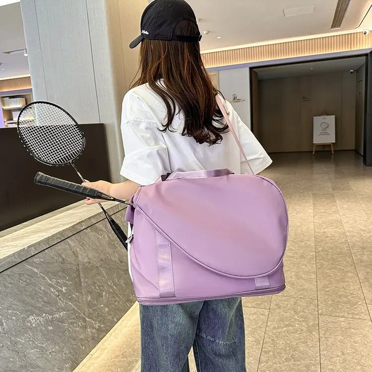 

The Ultimate Women‘s Sports & Travel Duffel: Expandable Badminton Bag with Wet/Dry Compartments – Lightweight Short Trips Bag